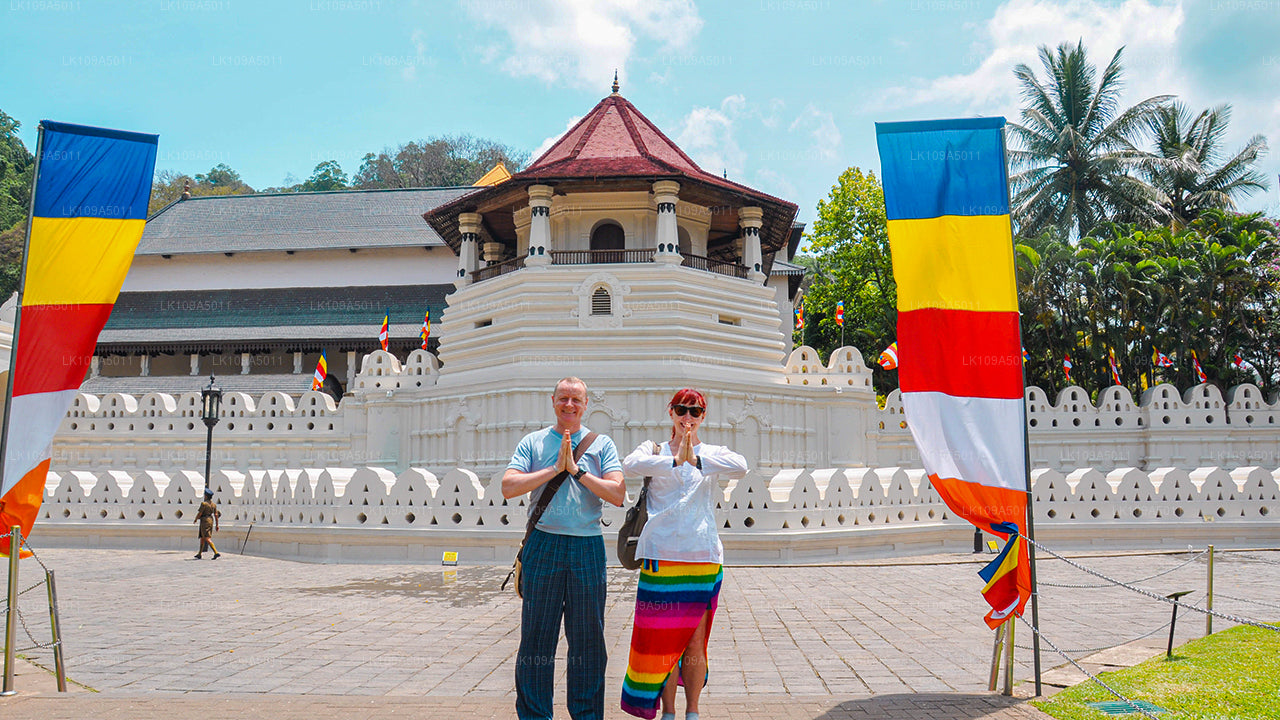 Buddhist Pilgrimage Tour (9 Days)