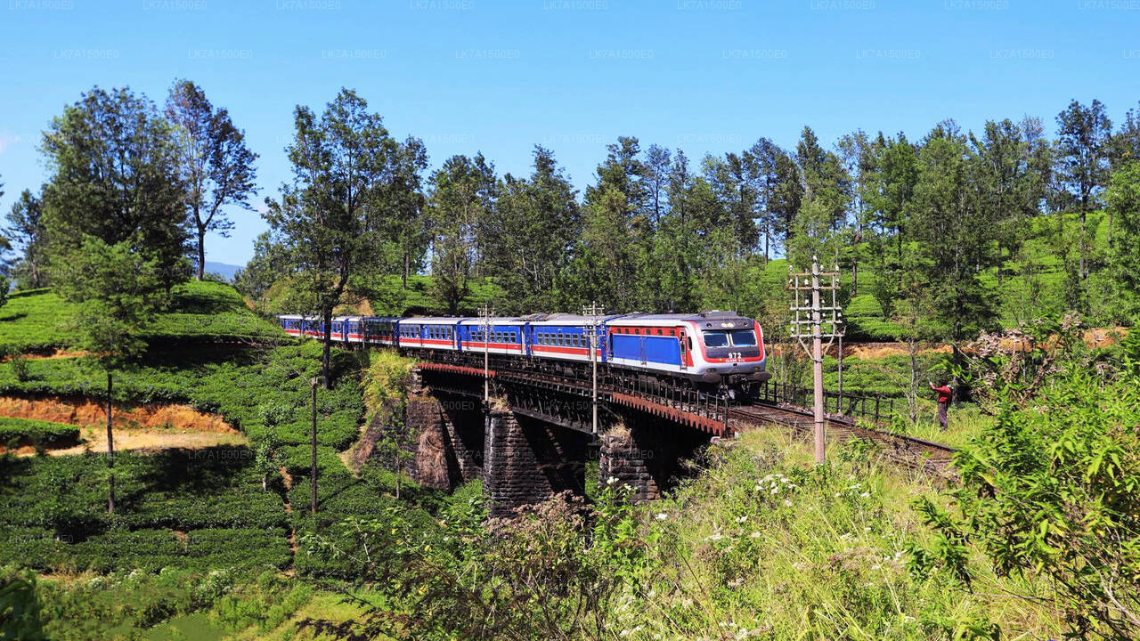 Colombo to Ella train ride on (Train No: 1001 "Denuwara Menike")